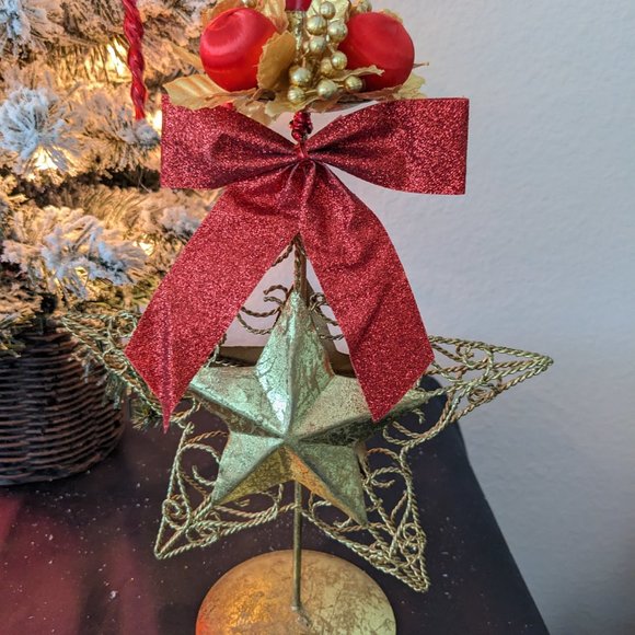 2 Vtg. Gold Star Candle Holders With Candle Rings And Candles - Picture 5 of 8